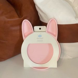 Rabbit shaped plate in Pink